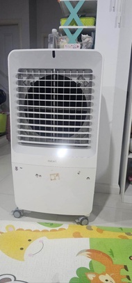 พัดลมไอเย็น 42 ลิตร (สีขาว) รุ่น AC Giant มือสอง