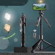 L16 tripod selfie stick 1m55 high - High quality 3-legged selfie stick with bluetooth control and li