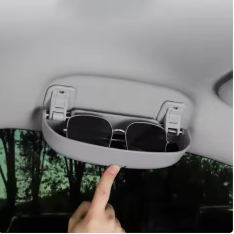 Car Glasses Holder Case Sunglass Holder Sun Glasses Box for Audi Q3 Q5 SQ5 Q7 A1 A3 S3 A4 A6 A7 S6 S