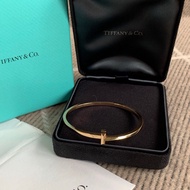 Tiffany 蒂芙尼T1系列窄版玫瑰金手鐲  M碼