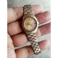Seiko 2906-0870 ladies size off
