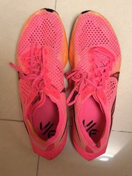 nike vaporfly 3 hyper pink