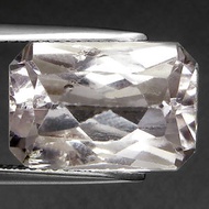 Natural Kunzite : 9.57 Carat : VS