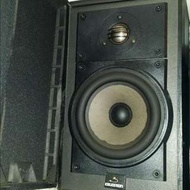 紙盆真英國製Celestion 3, Great Britian England made Celestion 3,  60 watts speakers (One pair), 12 inch * 9 inch * 8 inch, 兩隻 英國 Celestion 3,  6 inch 紙盆低音，頂級喇叭，勁靚聲，非現代喇叭能及，屯門交收，speaker, trade in tuen mun station