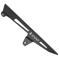 Ultrsupplier Ốp Bảo Vệ Xích Z 800 Bảo Vệ Nhôm CNC Dành Cho Kawasaki Z800 Z800 2013 2014 2015 Phụ Kiệ