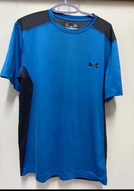 under armour ua size m 專櫃正品 彈性 後面網眼透氣 運動上衣 短袖 吸濕排汗 健身衣服