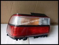 ไฟท้ายรถยนต์ Corolla AE101 ไฟเบรกหลัง Corolla AE100 ไฟเลี้ยวหลัง ชิ้นส่วนรถยนต์ อุปกรณ์ตกแต่ง ระบบไฟ