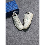 HIJAU Reebok C85 green