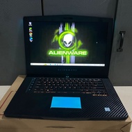 Laptop Dell Alienware 15 R3 Intel Core i7-7700HQ Ram 16Gb / SSD 128Gb + HDD 1TB dualvga Nvidia GeFor