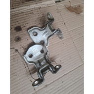 Corona st171 at171 88-93 right rear door hinge