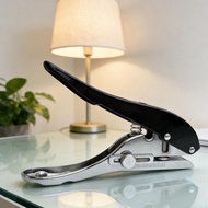 [kanye2dc] Hole Punch, Hand-held Circular Hole Punch, Portable Metal Hole Punch,  Hole Punch for Car