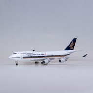 1: 150 Singapore Airlines Boeing 747-400 Simulation Model