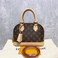 LV ALMA BB 貝殼包