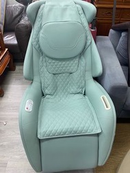 Panasonic Momi Momi 按摩椅