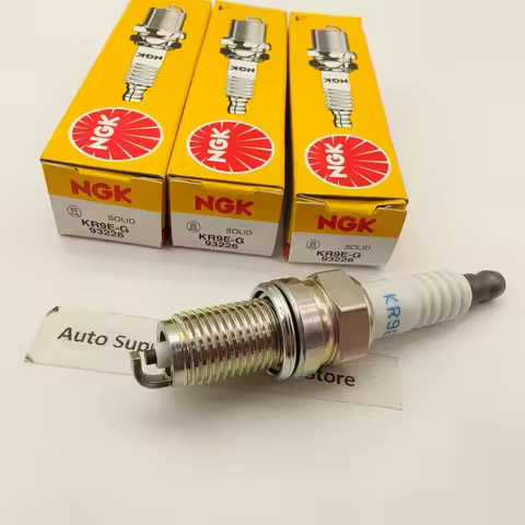 1Pcs NGK Spark Plug 93226 KR9E-G KR9EG for FIAT 500 500C PUNTO PANDA STILO BRAVO DOBLO IDEA PALIO SU