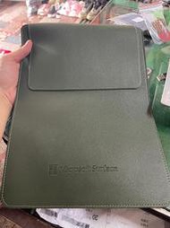 【吉兒二手商店】Microsoft 微軟 Surface 平板袋 綠色