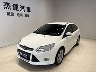 【杰運台北】 2014 Ford Focus 4D 1.6 汽油運動型 方向盤快控鍵 後座分離倒覆 定速巡航 光感應自動頭燈 前霧燈 安全舒適轎車