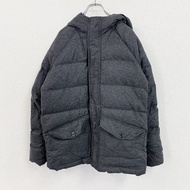 古著GAP 連帽羽絨服，80% 羽絨，隱藏式前襟，深灰色，M 碼