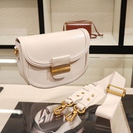 SALE​ถูกๆ💥CHARLES&KEITH​ แท้​ ขนาด8นิ้ว​ งาน​แท้​หิ้วขึ้นเครื่องได้ทั่วโลก