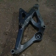 SWING ARM YAMAHA XEON CARBON ORIGINAL