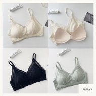 BLOOMS High Quality Lace Seamless Wireless Bra Push Up Deep V Comfy Bra Baju Dalam Wanita 透气蕾丝舒适无痕无钢