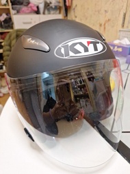 KYT 全罩式安全帽 電單車 頭盔