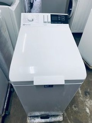 上置式 洗衣機 伊萊克斯 EW6T4602AF 👹 1000轉 6KG洗衣 九成新以上 100%正常 包送貨及安裝 // 二手洗衣機 * 電器 * 洗衣機 * 二手電器 * 家居用品 * 家電 * w
