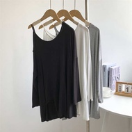 Sling satu bahu longgar dan nipis satu bahu T-shirt lengan panjang T-shirt lengan panjang wanita kem
