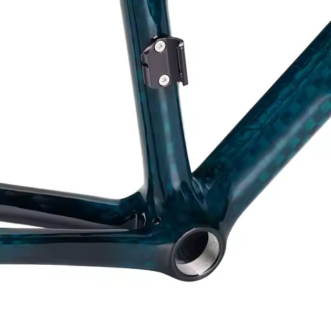 Airwolf Super Light Carbon Frame Road Bike Frame Disc Brake Max 700*28C Bicycle Frame Full Internal