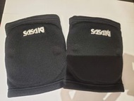 二手 SASAKI 透氣式專業排球膝蓋護膝(成人版) (黑)日本運動休閒領導品牌