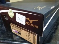 {817} Mizuno #5.5Uk黑色長方型鞋盒/包裝盒/球鞋紙盒(只有盒子，沒有物品)上方表面與底部角邊有撞傷痕跡