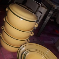 Vintage Enamel Tiffin Carrier (Mangkuk Tingkat);