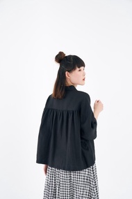 超大號彼得潘領襯衫 - 黑色