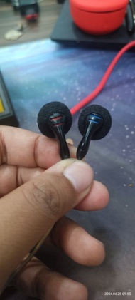Earbud custom yuin by Qlabs jack eidolic 3.5 mm