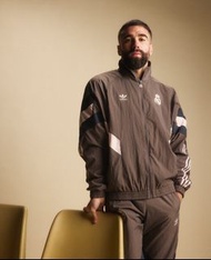 Adidas REAL MADRID OG TRACK TOP 聯名款戶外拼色條紋運動拉鍊立領復古夾克球衣外套
