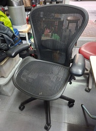 Herman Miller Aeron 辦公椅