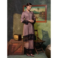 Ghaania Wau Tradisi in Brown