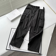 UNIQLO U Home OEM Original ชาย / หญิงกางเกงทำงานขากว้างน้ำหนักเบาลงจอดร่มกางเกงลำลองชาย N460268