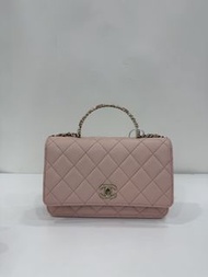 Chanel 粉紅色 woc