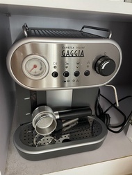 Gaggia Carezza Deluxe 半自動咖啡機