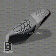 Kulit Jok Motor Bebek Model Enmore. Honda Suprax 125 Revo Fitt Yamaha Jupiter Z Mx Mxking.