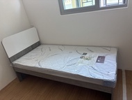 單人床架