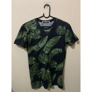 Forwarding A 7 street T-Shirt