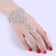 Classic Rhinestone Bangle Chain Link Finger Ring Charm Girl Women Chain Dancing Gloves Bracelet Wedding Party Accessories