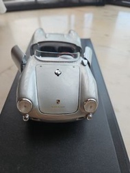 Porsche 550 Spyder 模型車