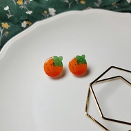 柿子挑軟的吃 水果 可愛表情 手繪熱縮片 耳環