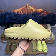 NWLB [Green Buckle Hard Box Version] YEEZY SLIDE Coconut Slippers Series Frosted EVA Particles Envir