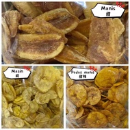Banana chips with twigs