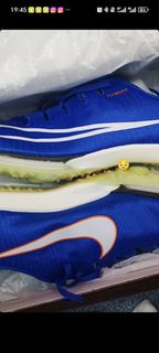 nike air zoom maxfly