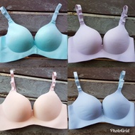 Bras Wireless A Rimless Bra Size 32/70